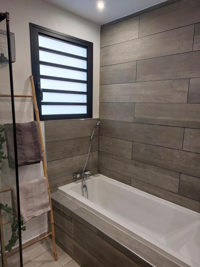 L'Escale Des Deux Rivieres Villa Сен-Жозеф Екстериор снимка